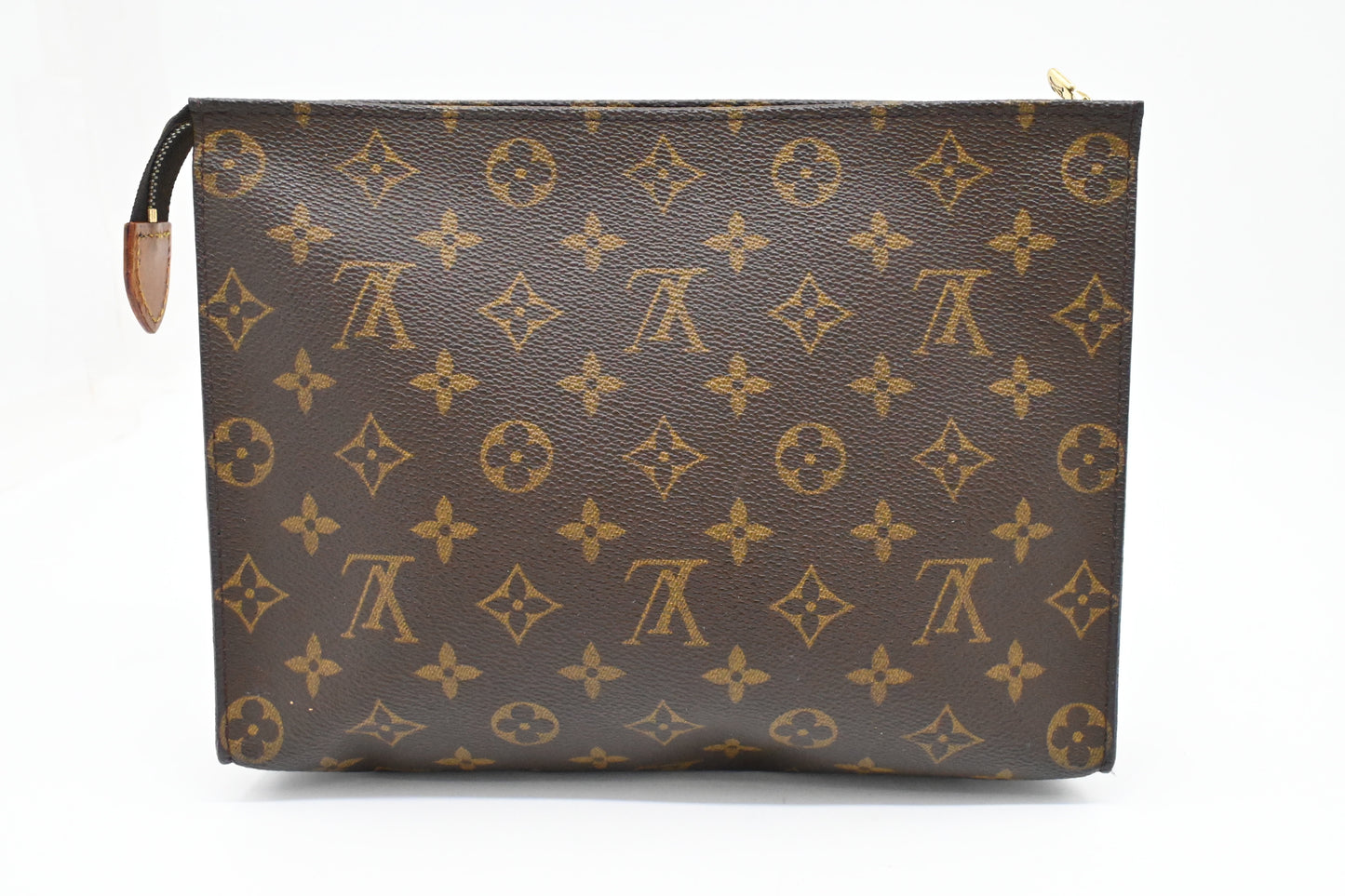 Louis Vuitton Toiletry 26 in Monogram Canvas