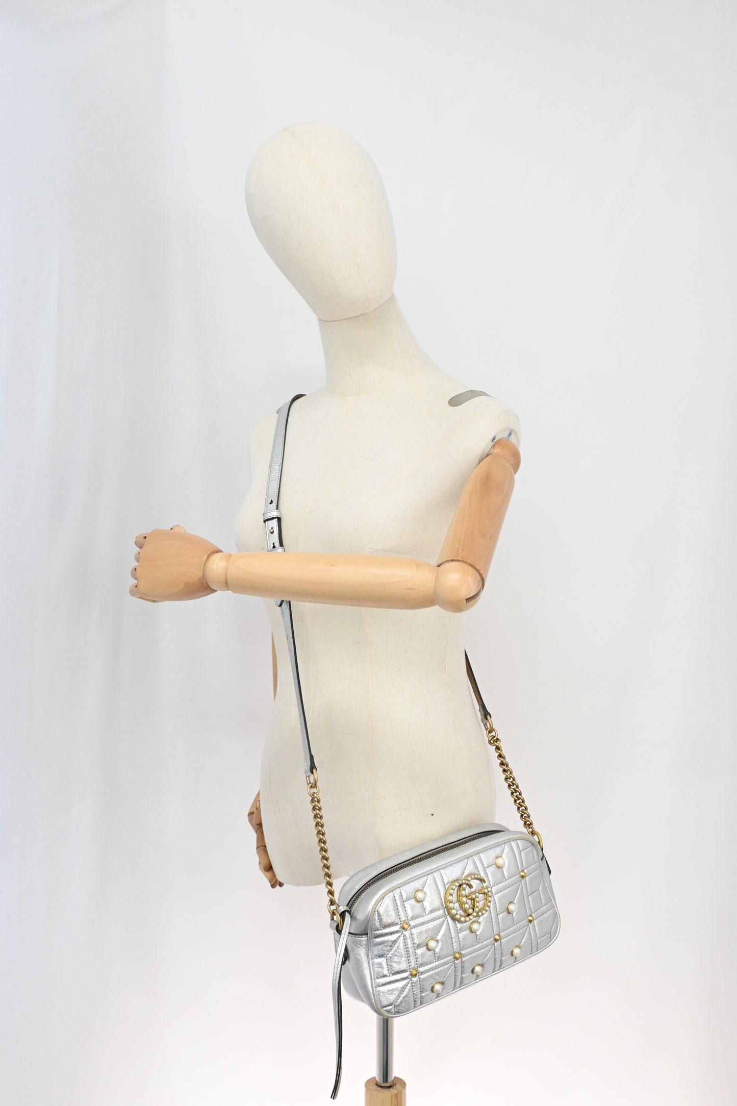 Gucci Mini Marmont Crossbody in Silver Leather