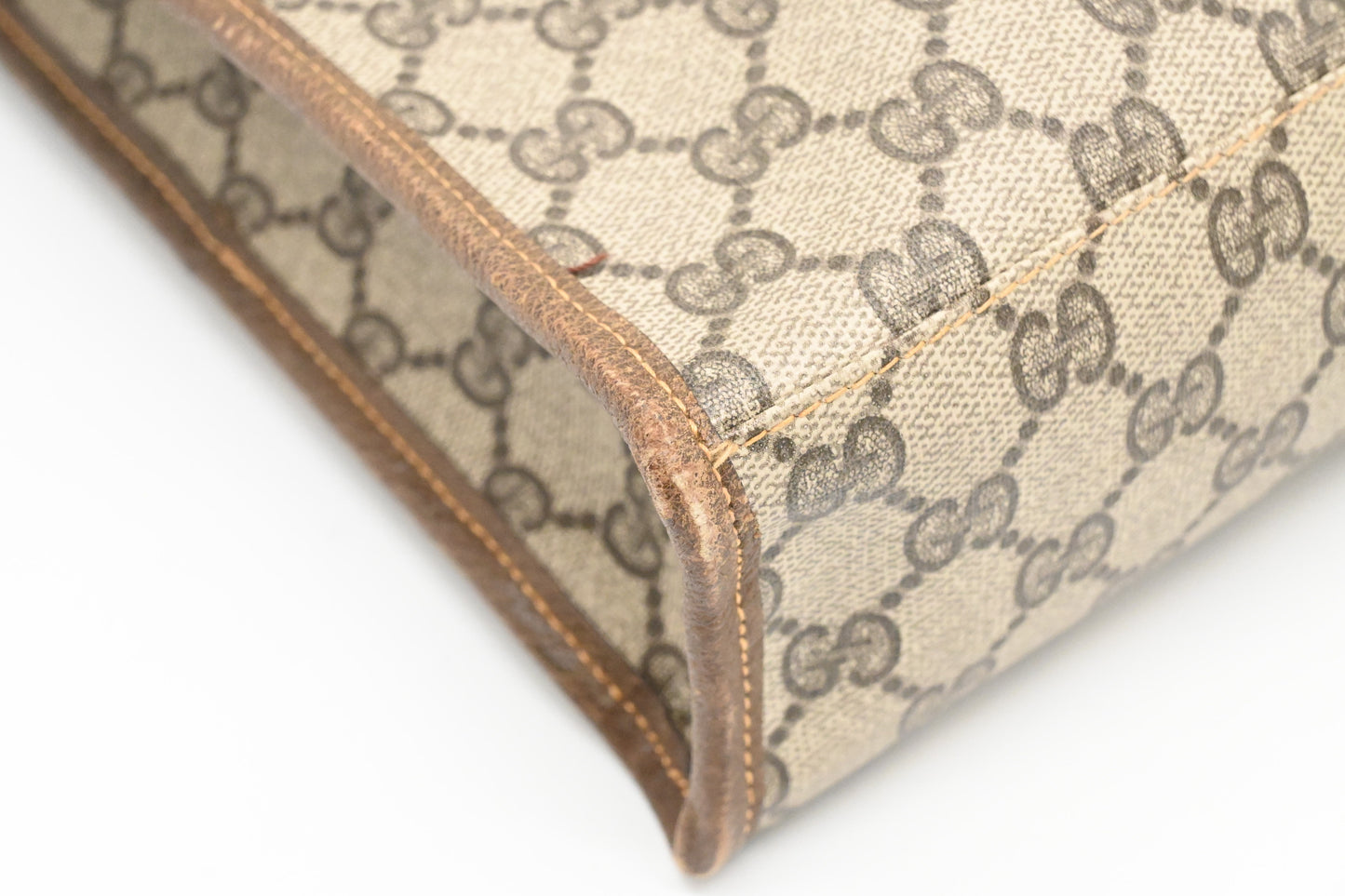 Gucci Tote in GG Supreme Canvas