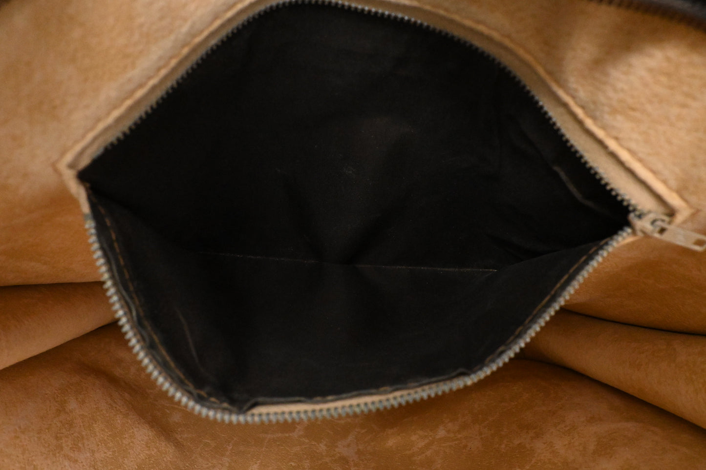 Gucci Tote in GG Supreme Canvas