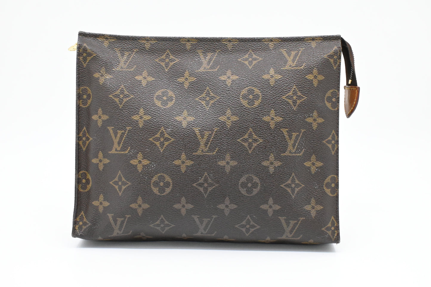Louis Vuitton Toiletry 26 in Monogram Canvas