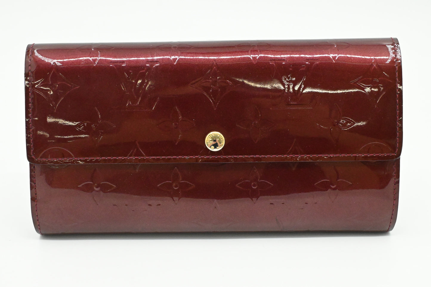 Louis Vuitton Sarah Wallet in Rouge Fauviste Vernis Leather