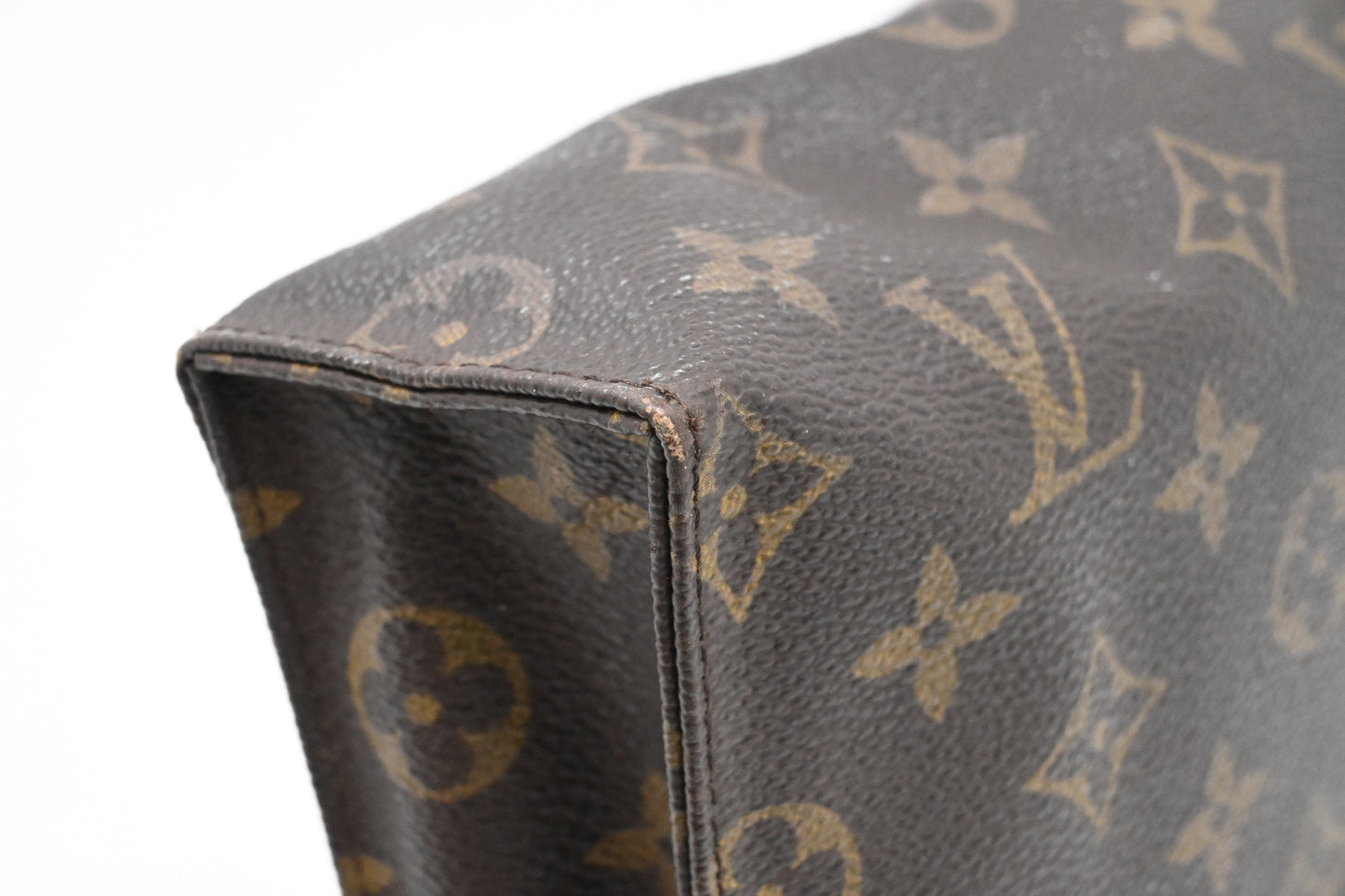 Louis Vuitton Toiletry 26 in Monogram Canvas