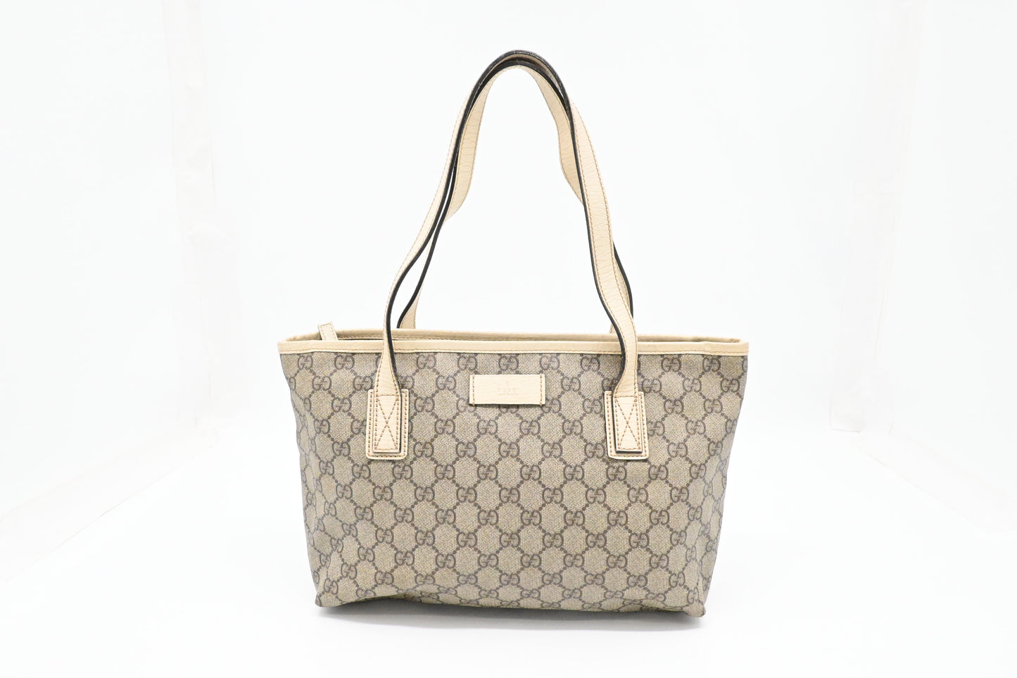 Gucci Shoulder Tote in GG Supreme Canvas