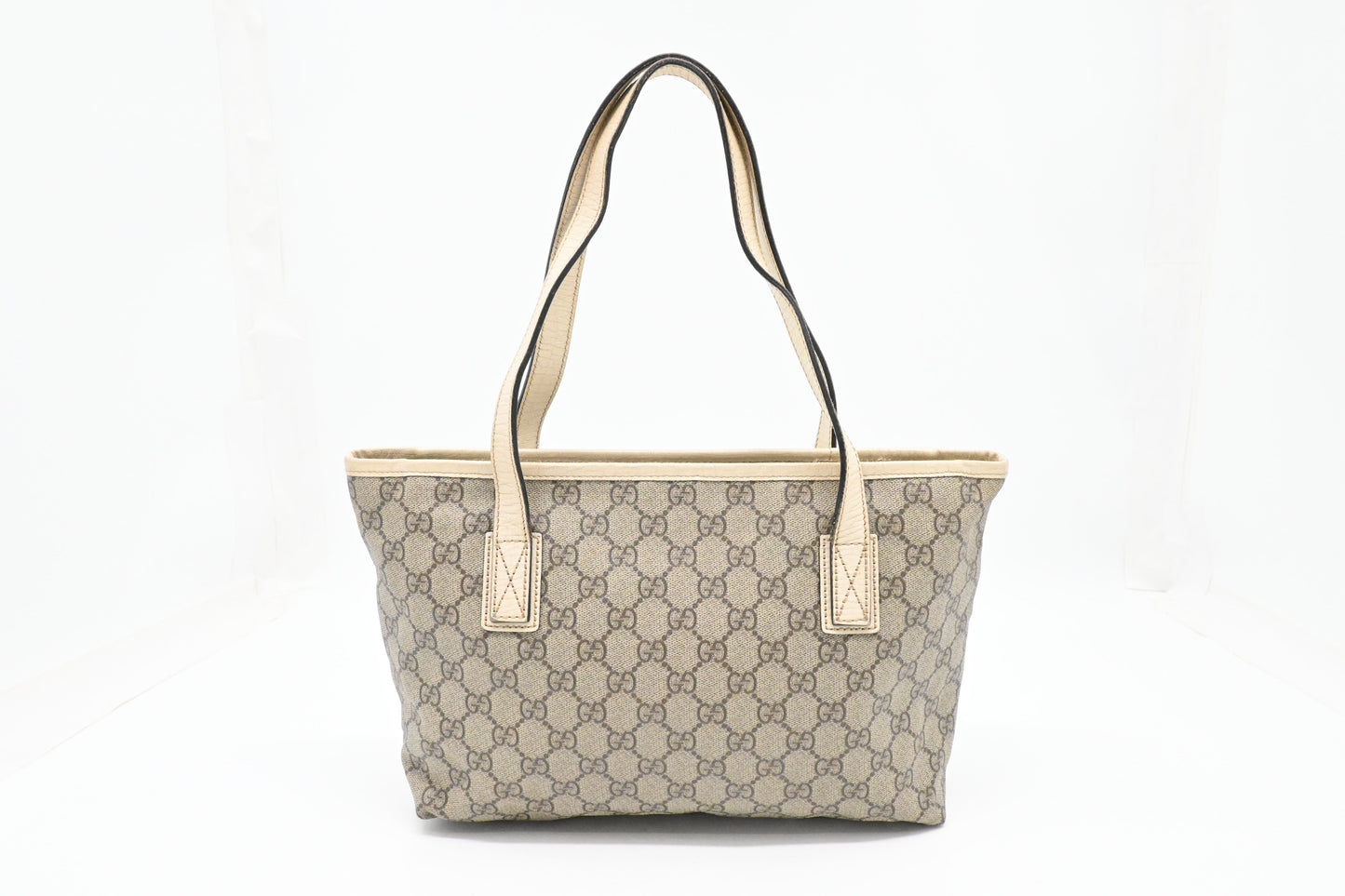 Gucci Shoulder Tote in GG Supreme Canvas