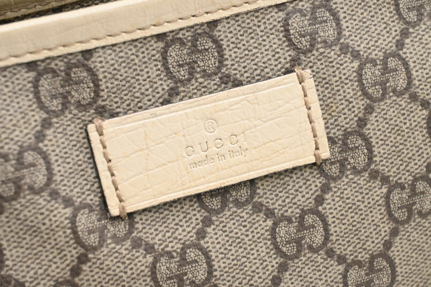 Gucci Shoulder Tote in GG Supreme Canvas