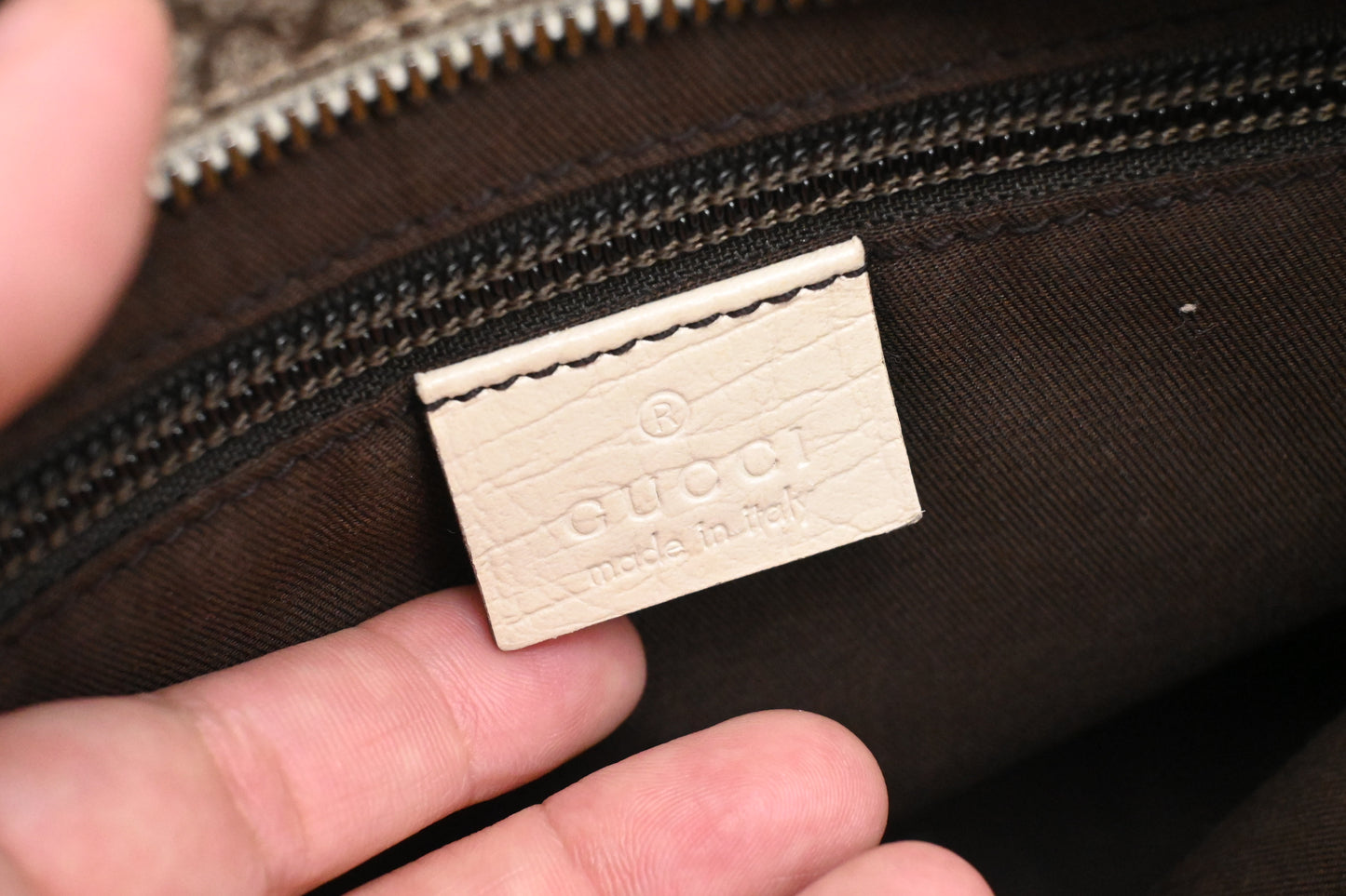 Gucci Shoulder Tote in GG Supreme Canvas