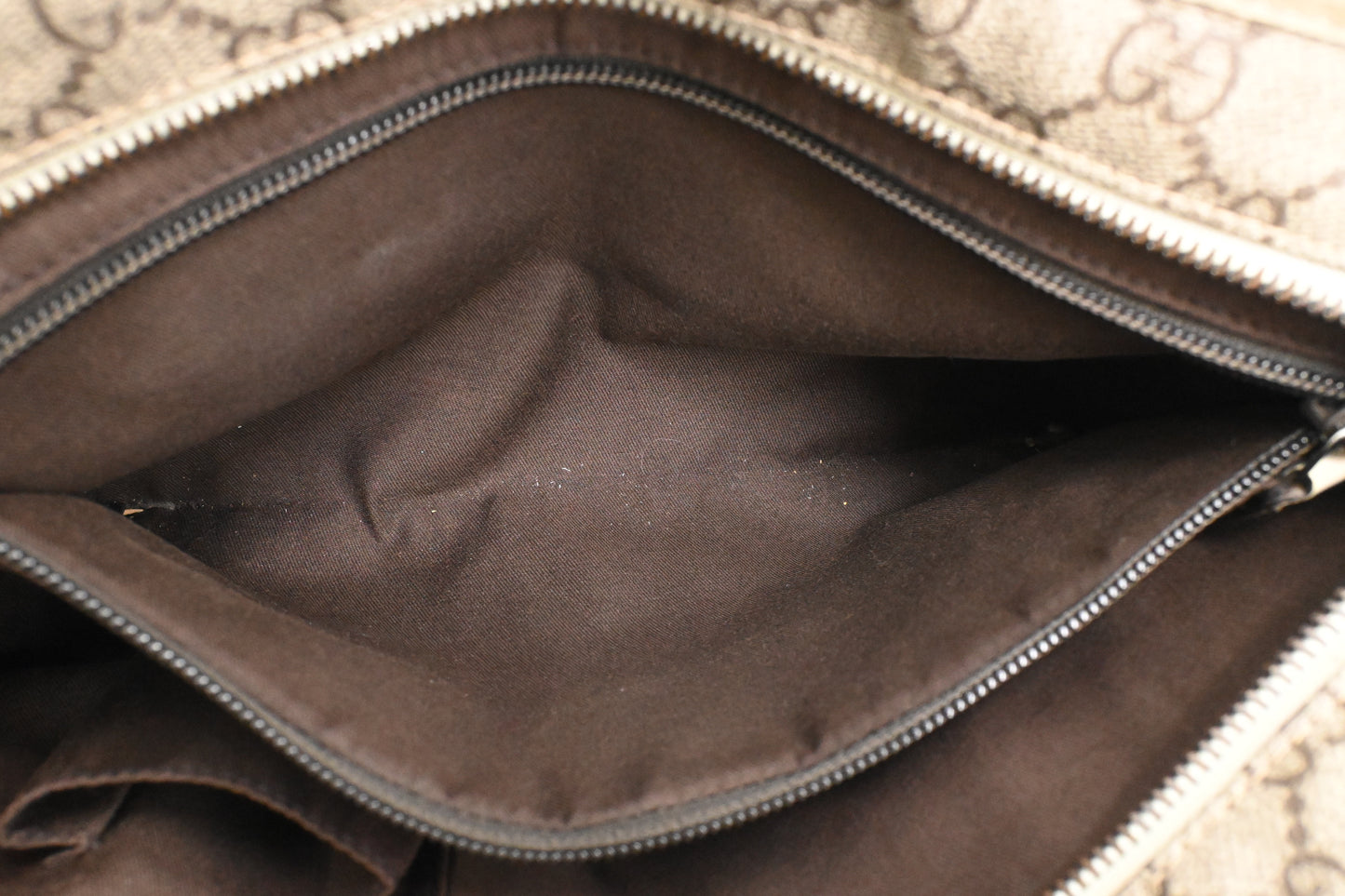 Gucci Shoulder Tote in GG Supreme Canvas