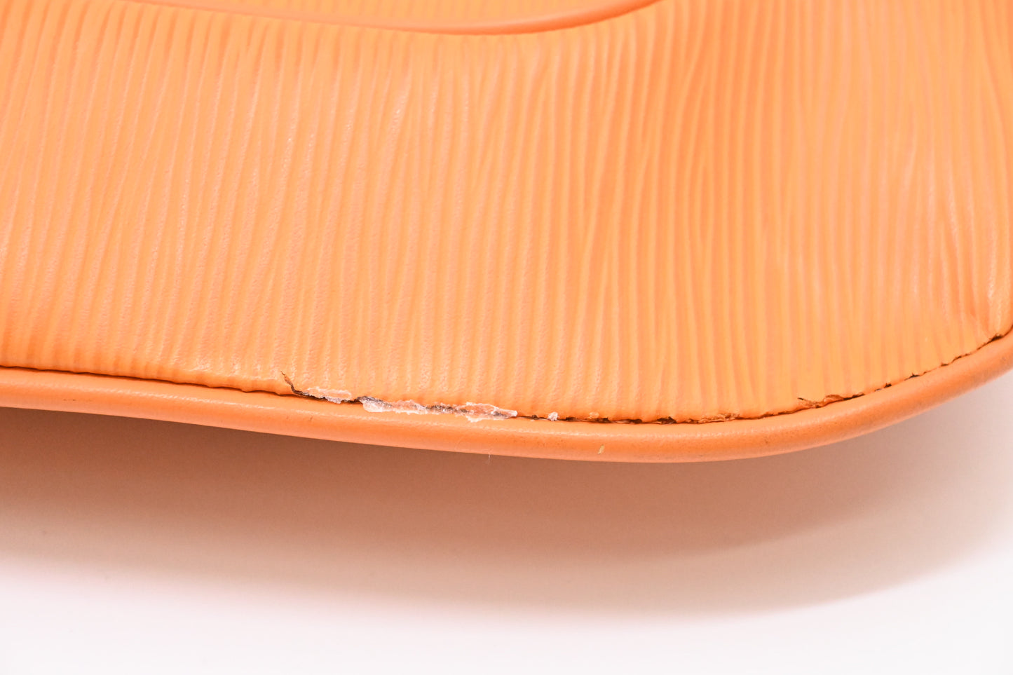 Louis Vuitton Matsy in Orange Epi Leather