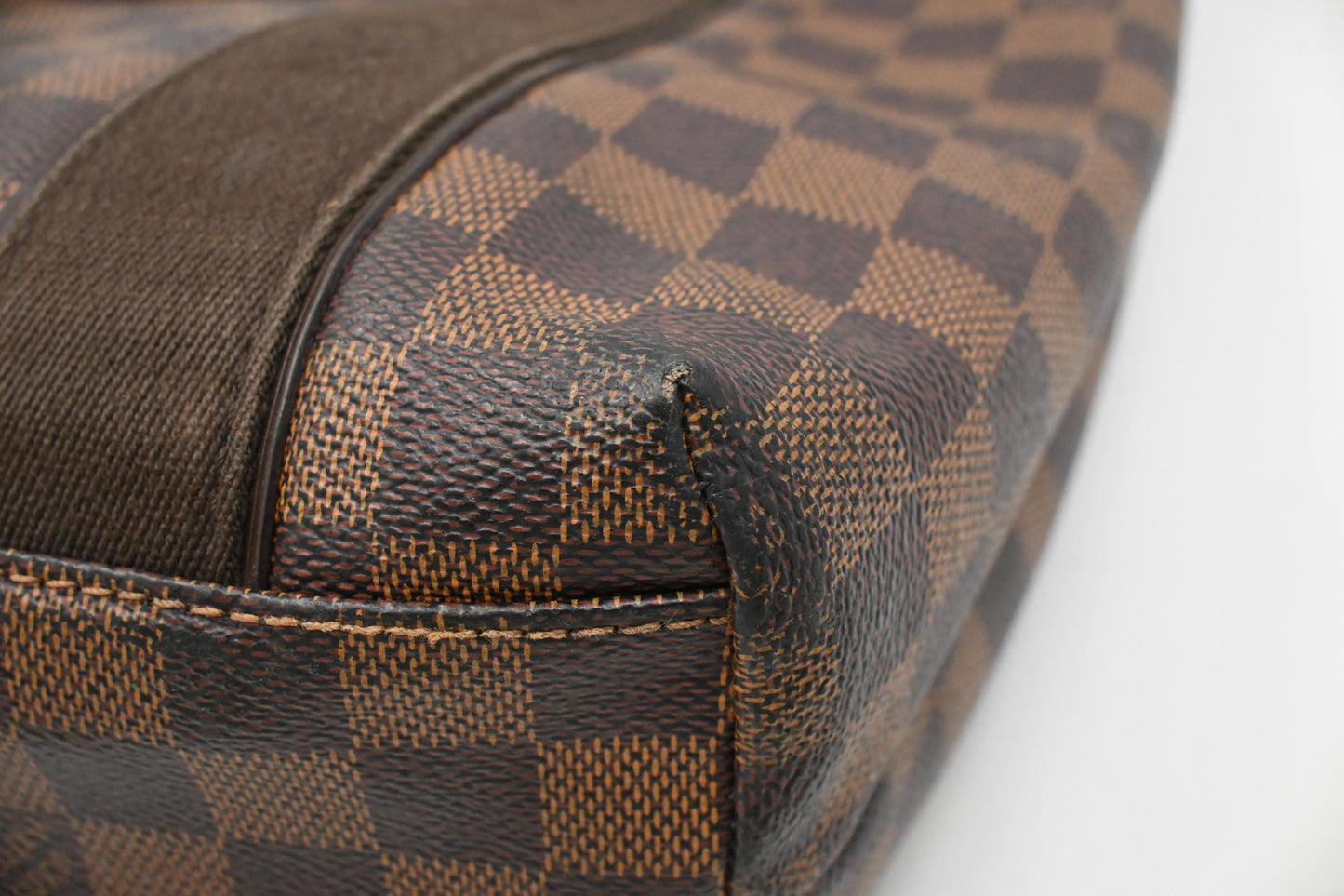 Louis Vuitton Cabas Beaubourg in Damier Ebene Canvas