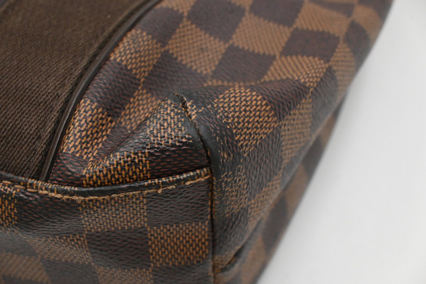 Louis Vuitton Cabas Beaubourg in Damier Ebene Canvas