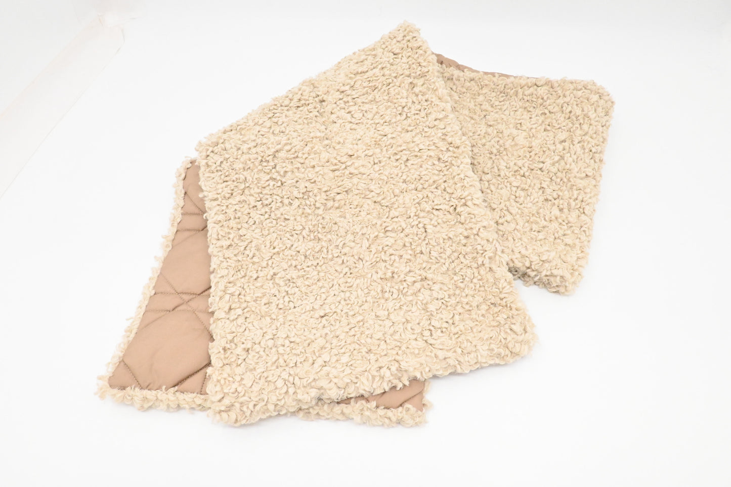 Dior Scarf in Beige Macrocannage Shearling