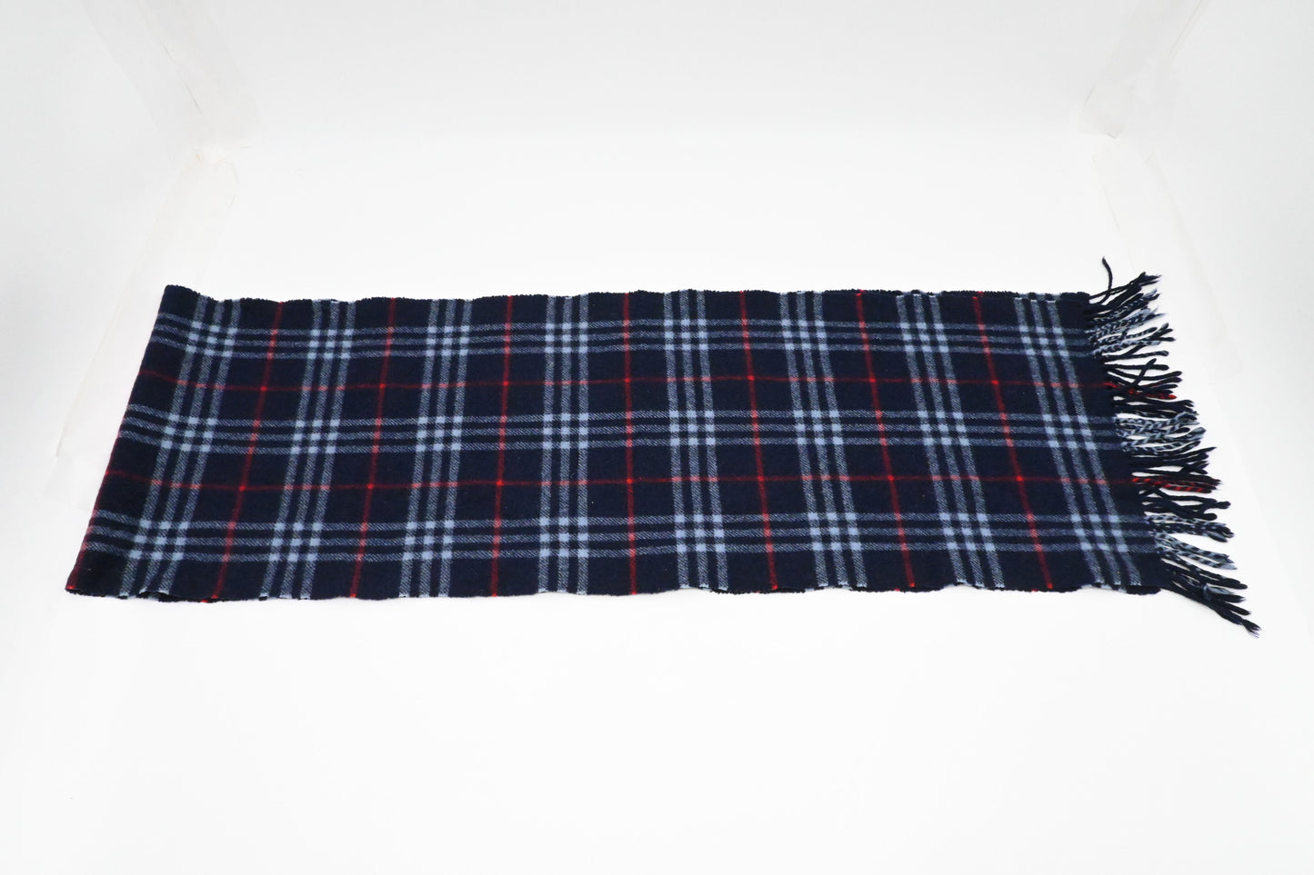 Burberry Scarf in Navy Lambswool