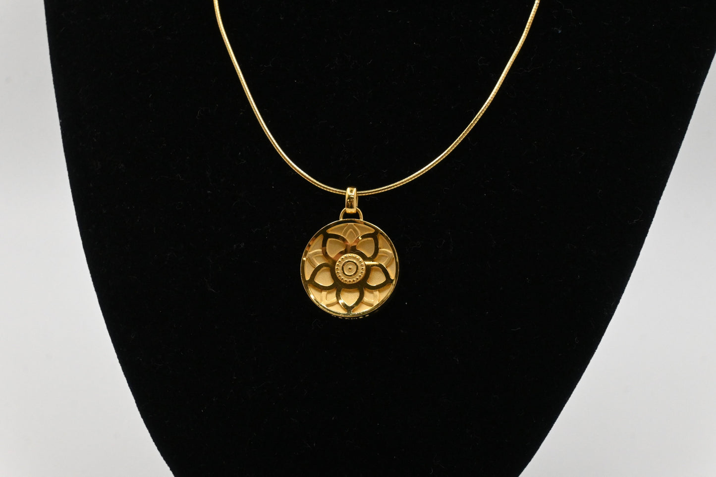 Hermes Flower Necklace