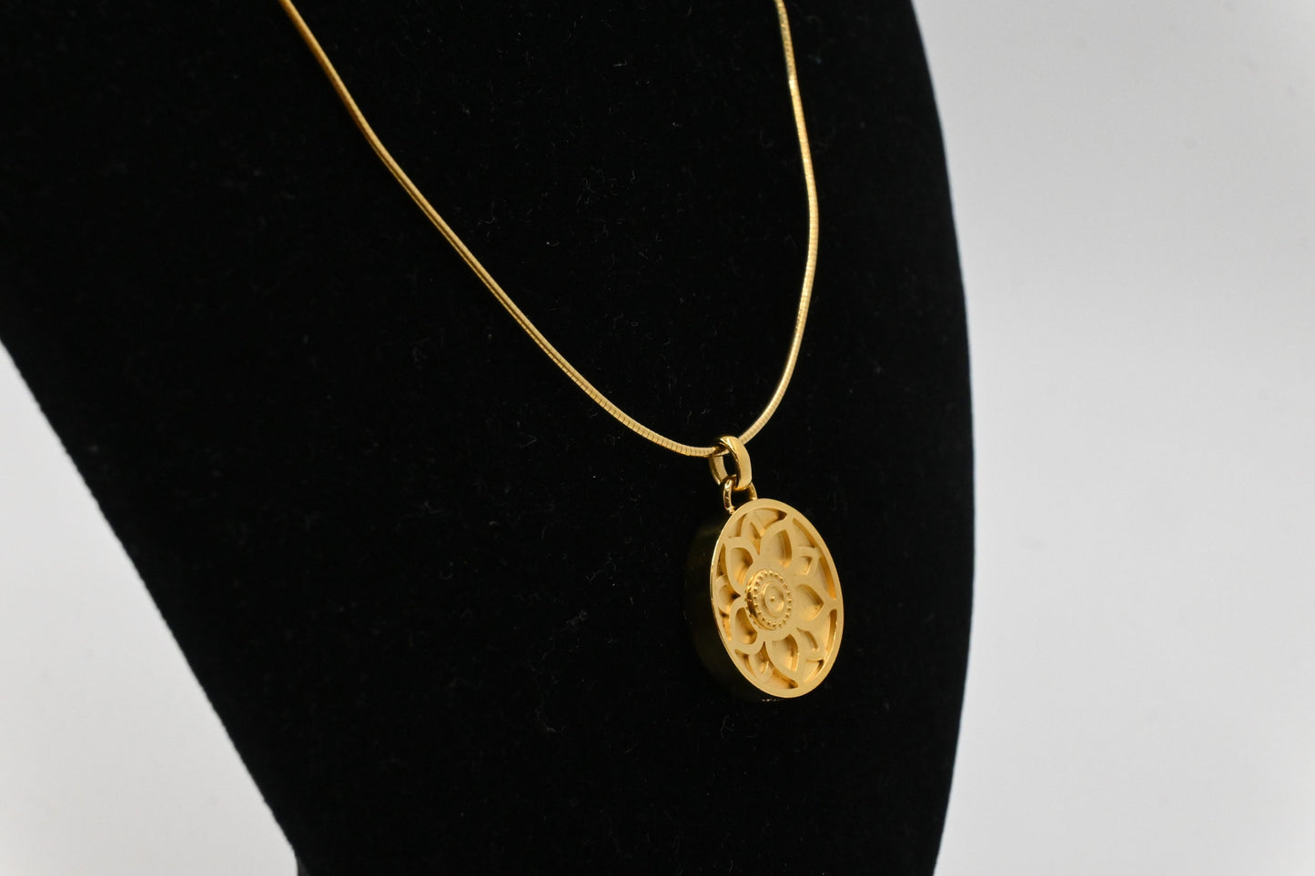 Hermes Flower Necklace
