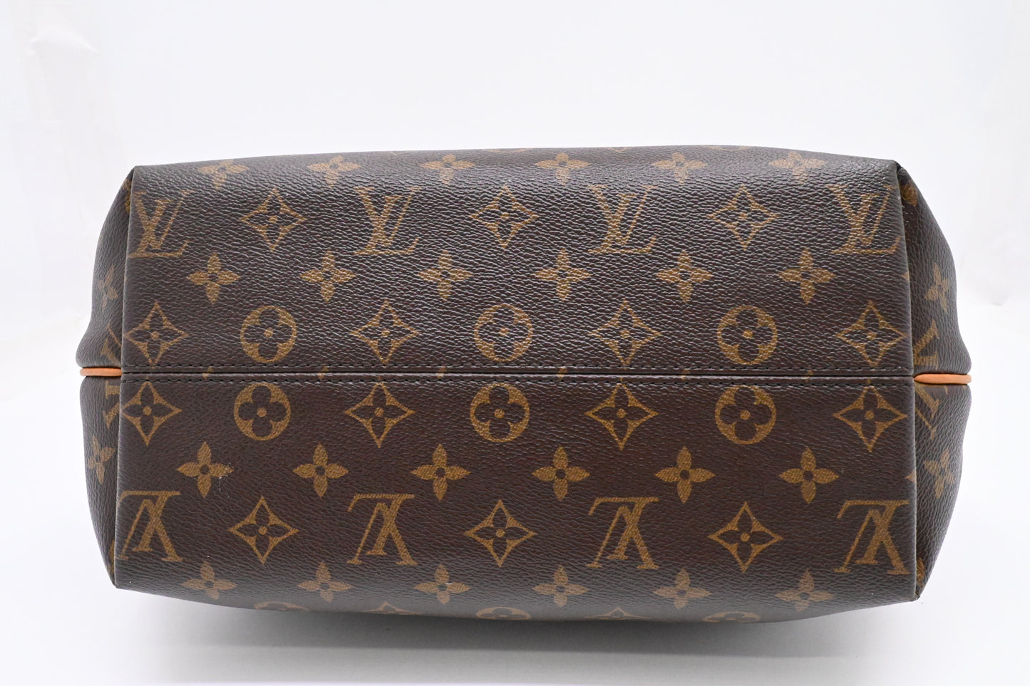 Louis Vuitton Turenne MM in Monogram Canvas