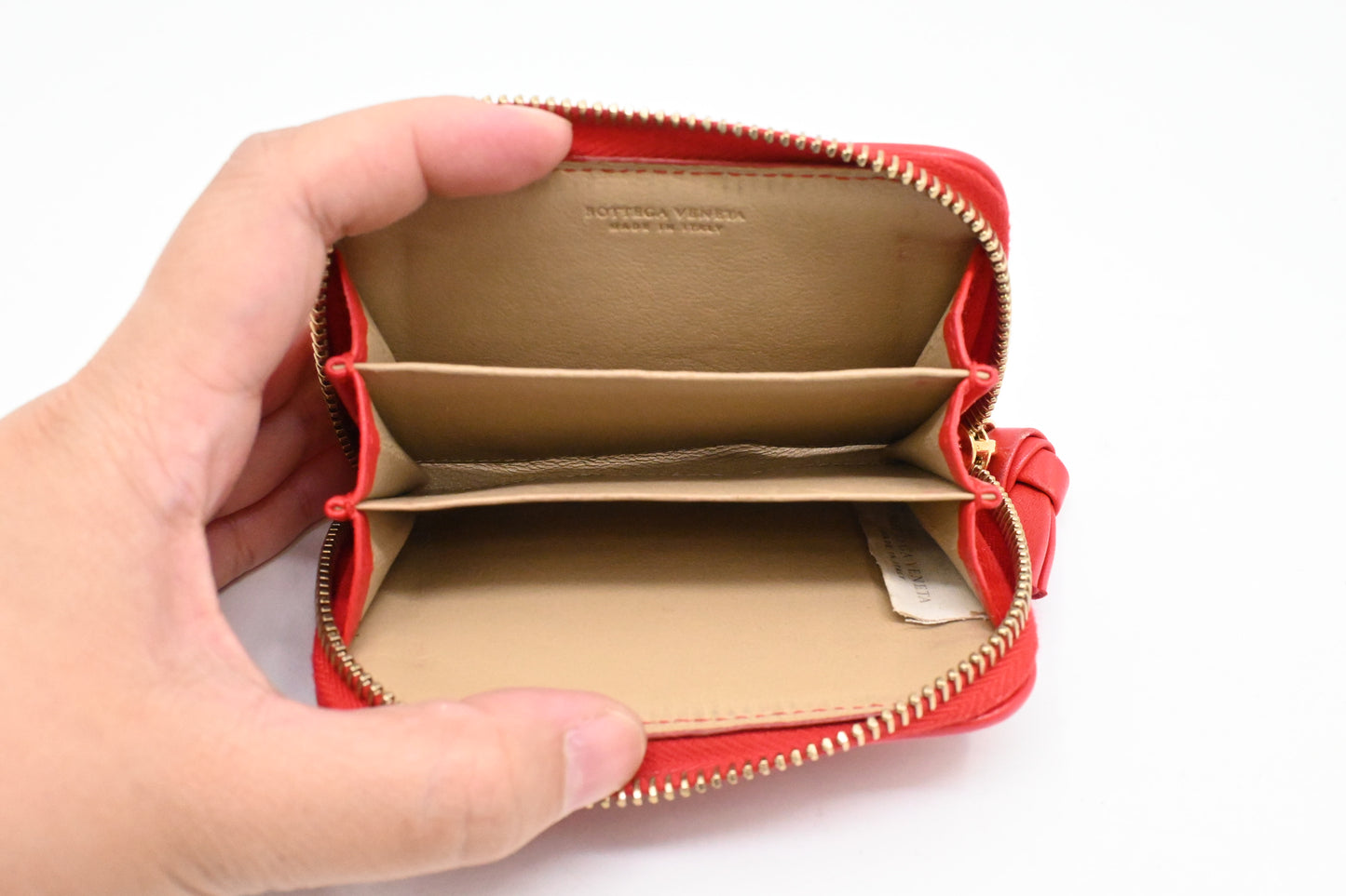Bottega Veneta Compact Zippy in Red Intrecciato Leather