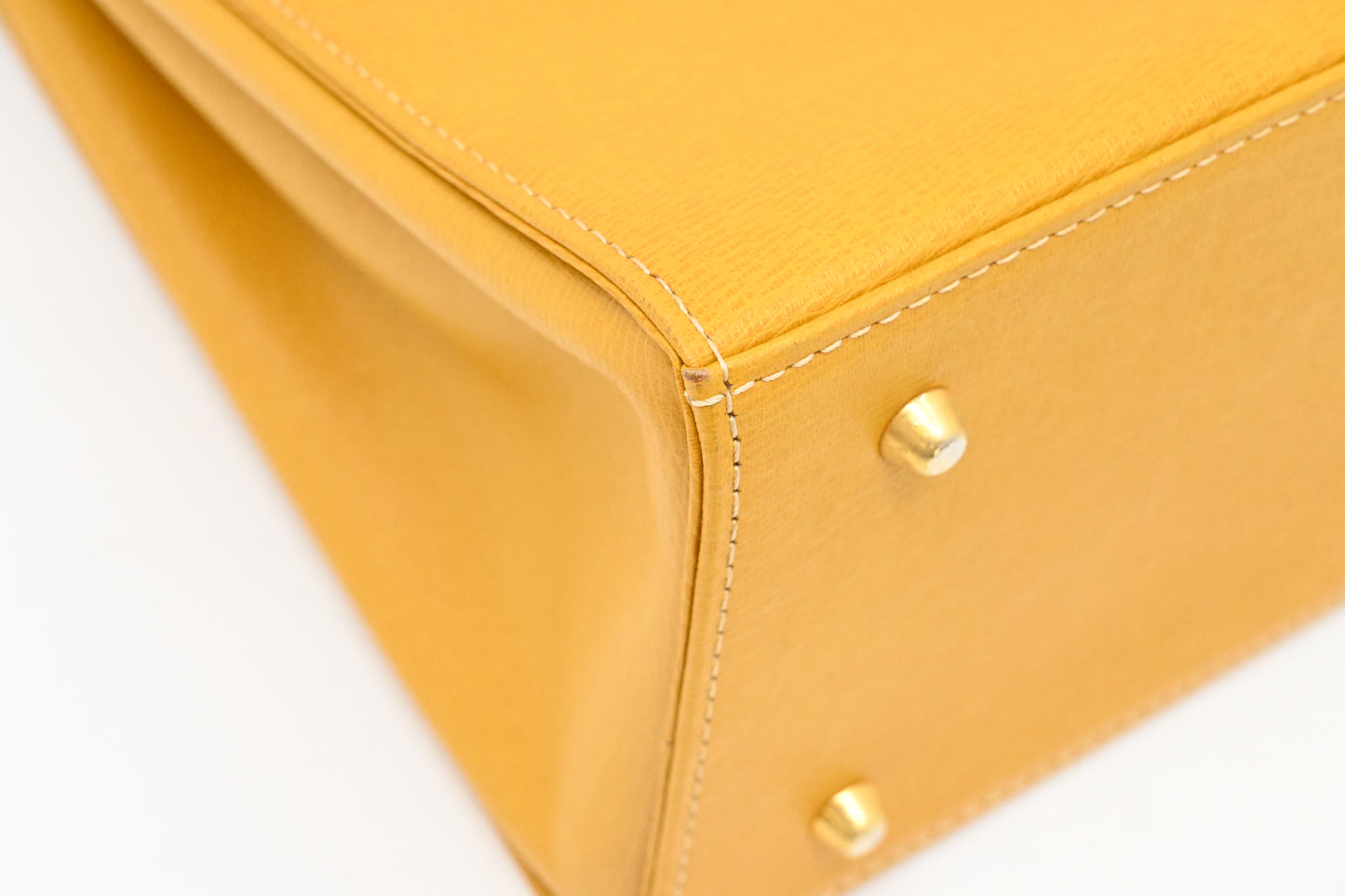 Burberry Handbag in Yellow Leather