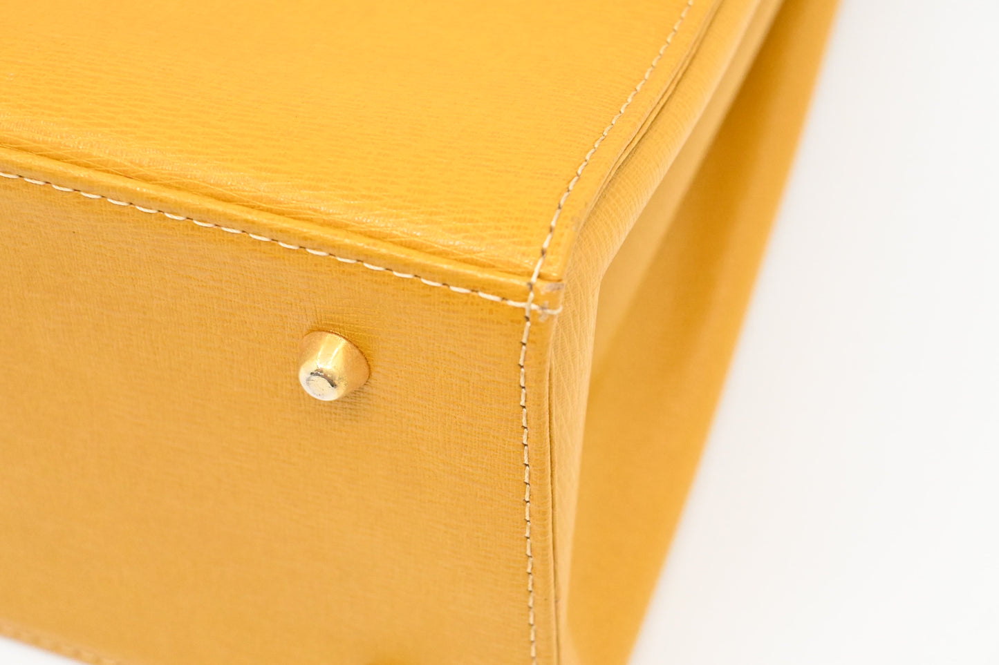 Burberry Handbag in Yellow Leather