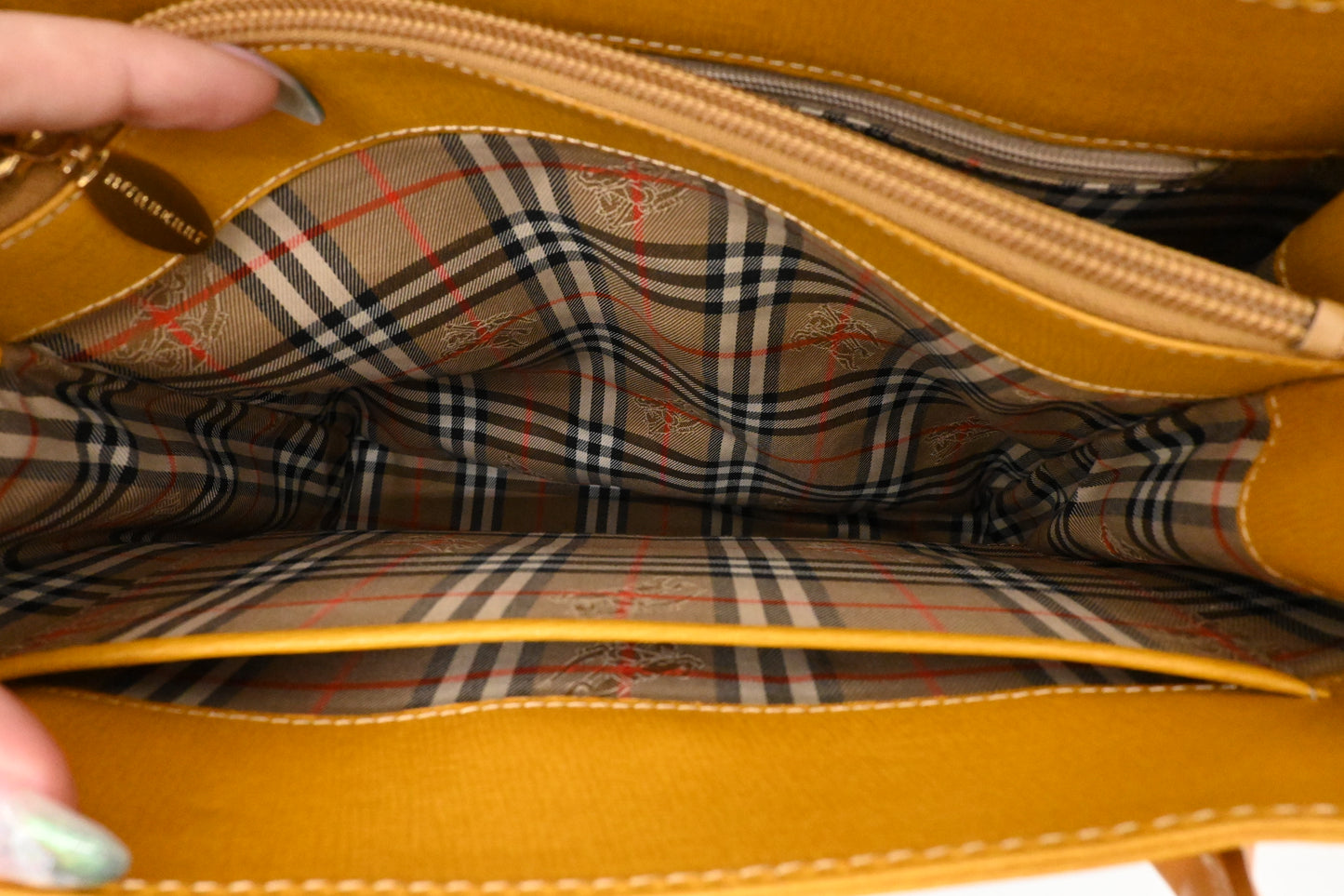 Burberry Handbag in Yellow Leather