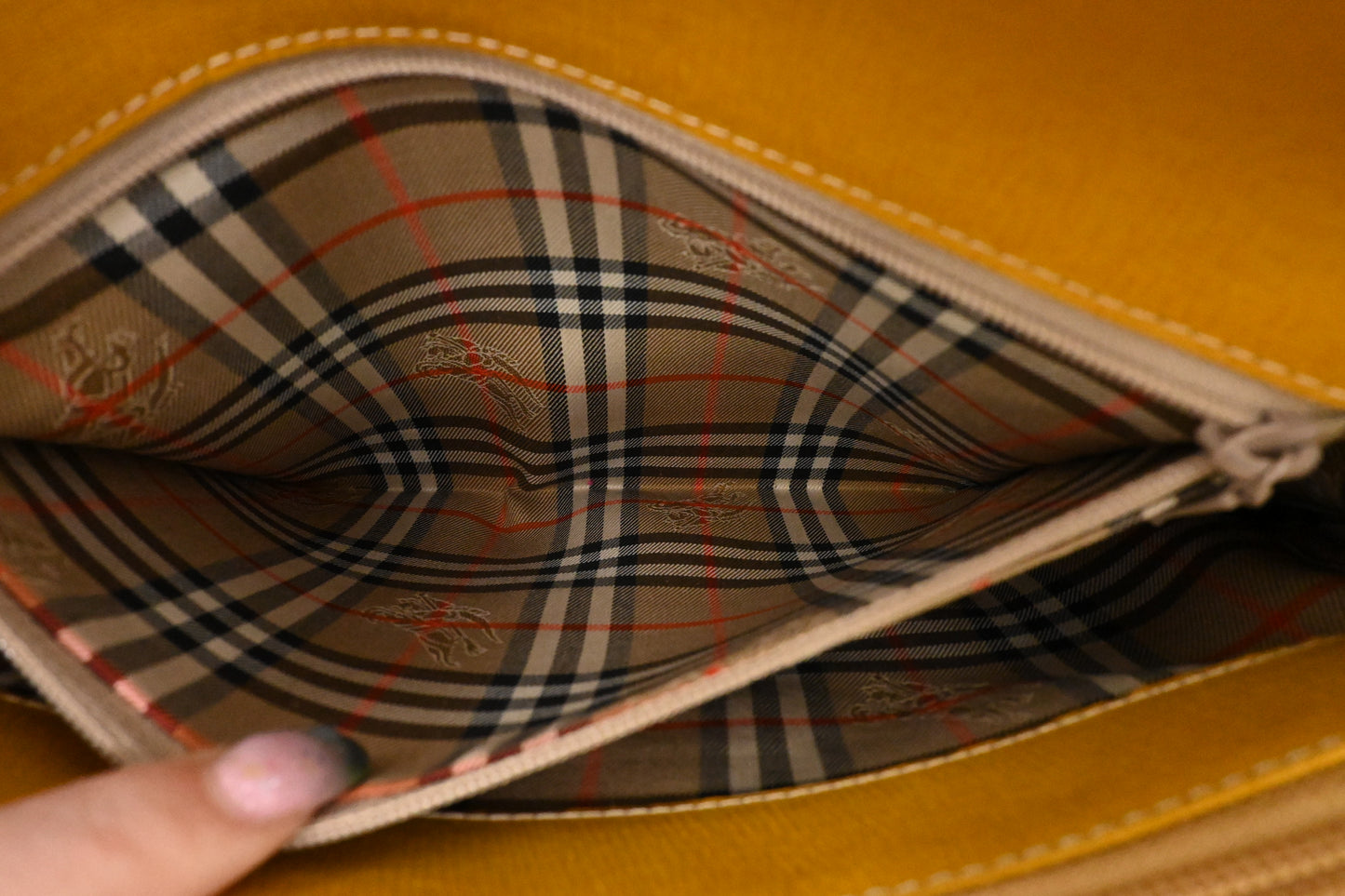 Burberry Handbag in Yellow Leather