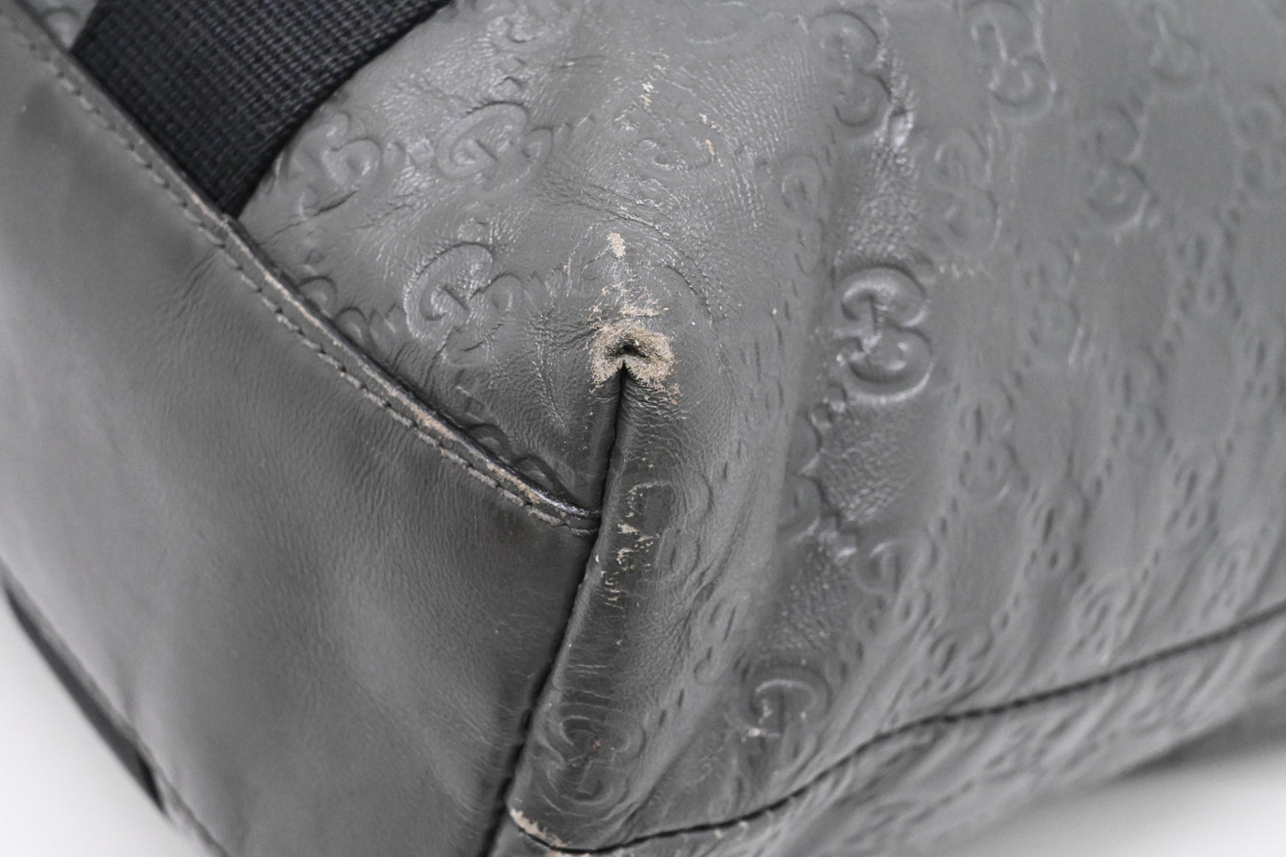 Gucci Tote in Gray Guccissima Leather