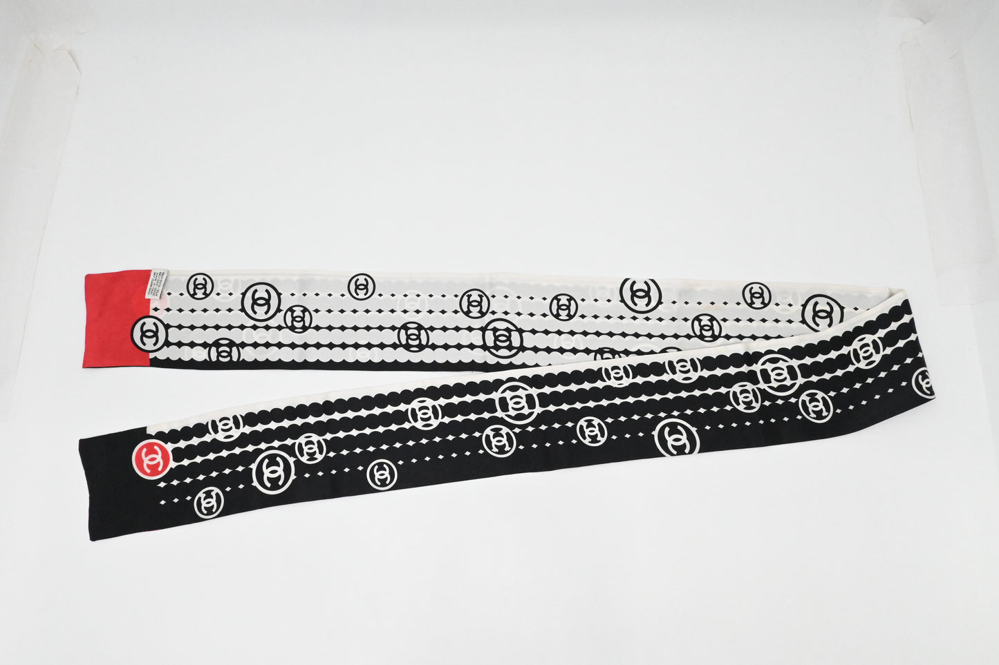 Chanel Bandeau in Black and White Silk