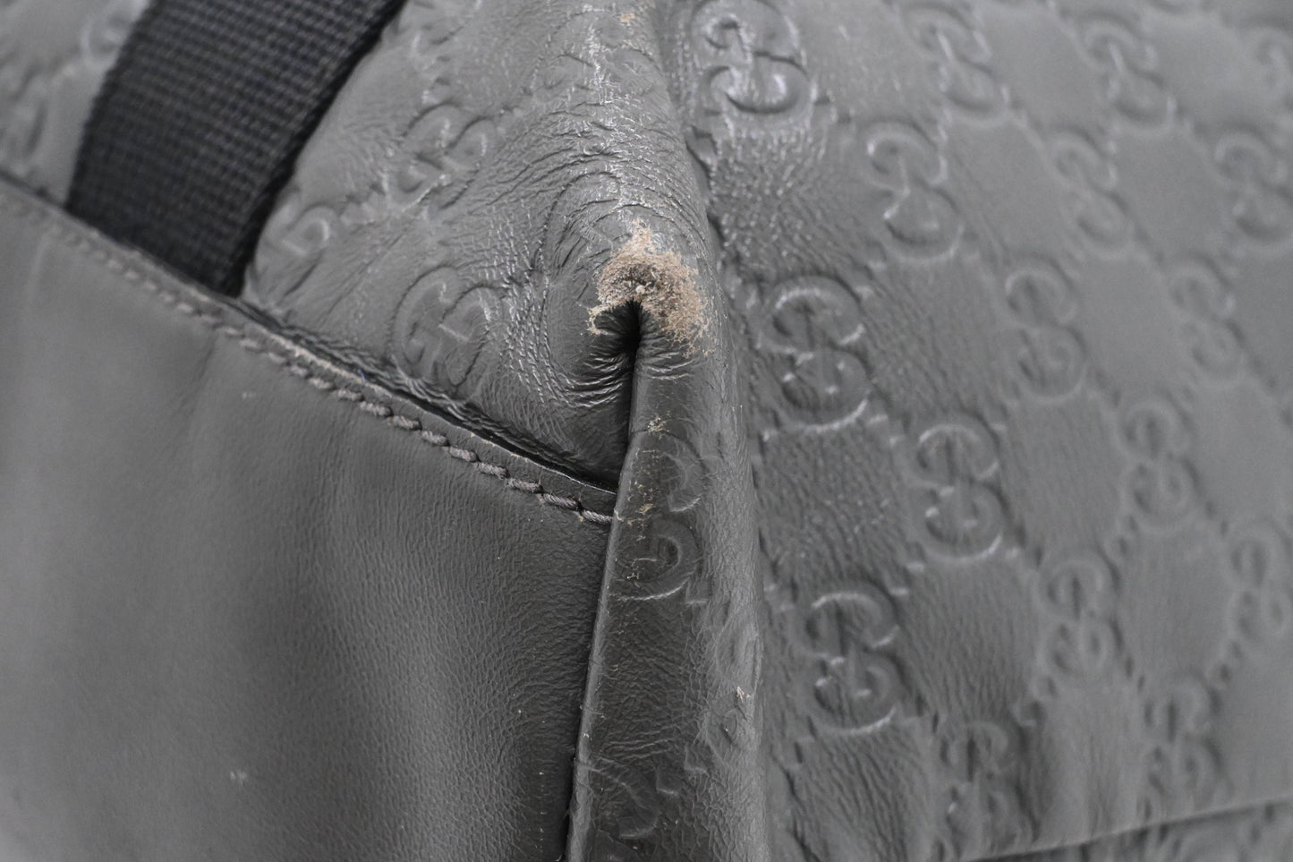 Gucci Tote in Gray Guccissima Leather