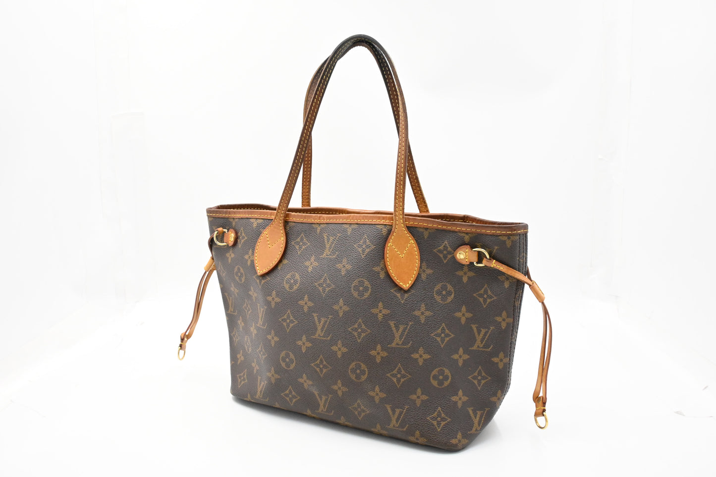 Louis Vuitton Neverfull PM in Monogram Canvas