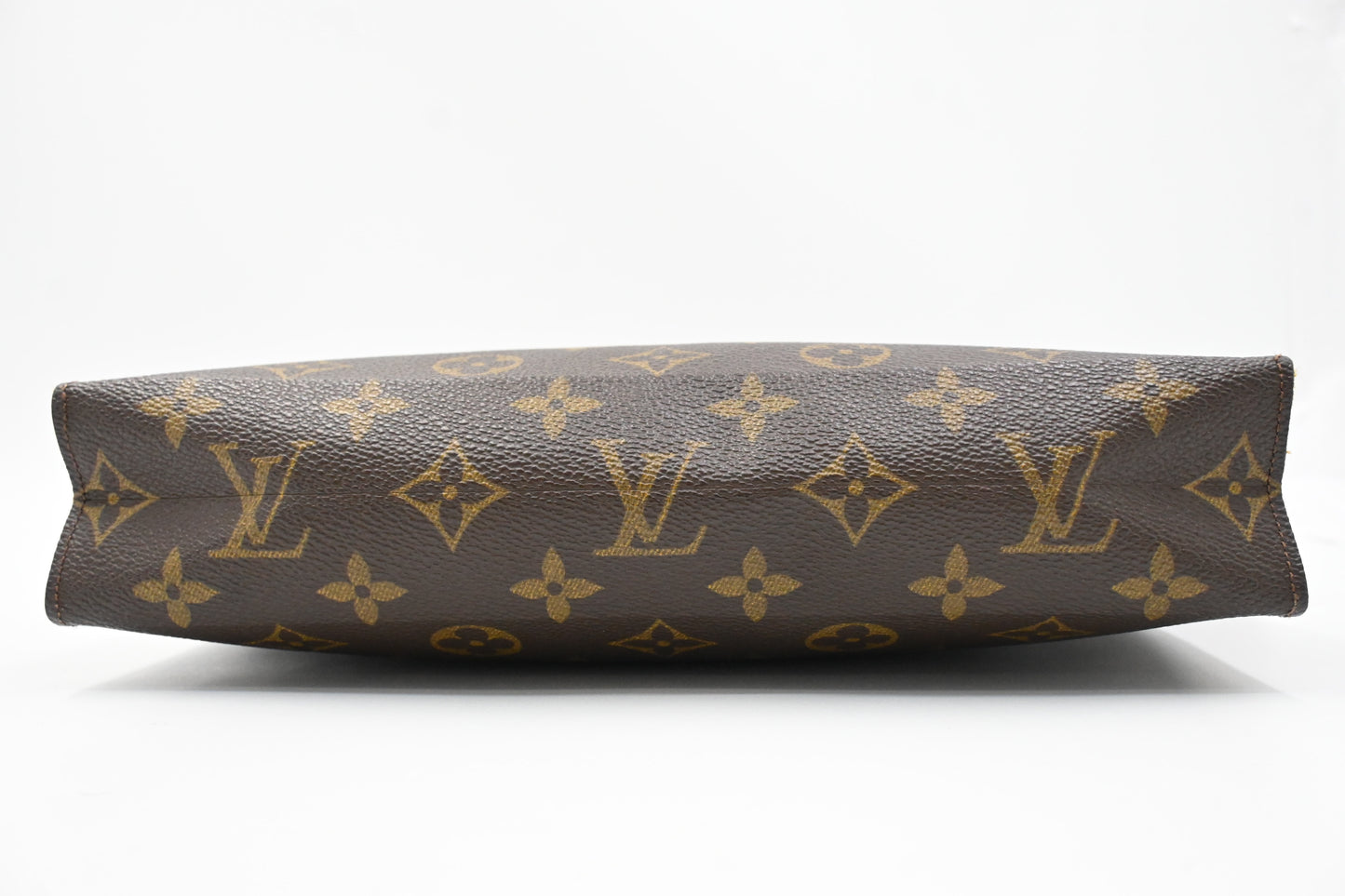 Louis Vuitton Toiletry 26 in Monogram Canvas