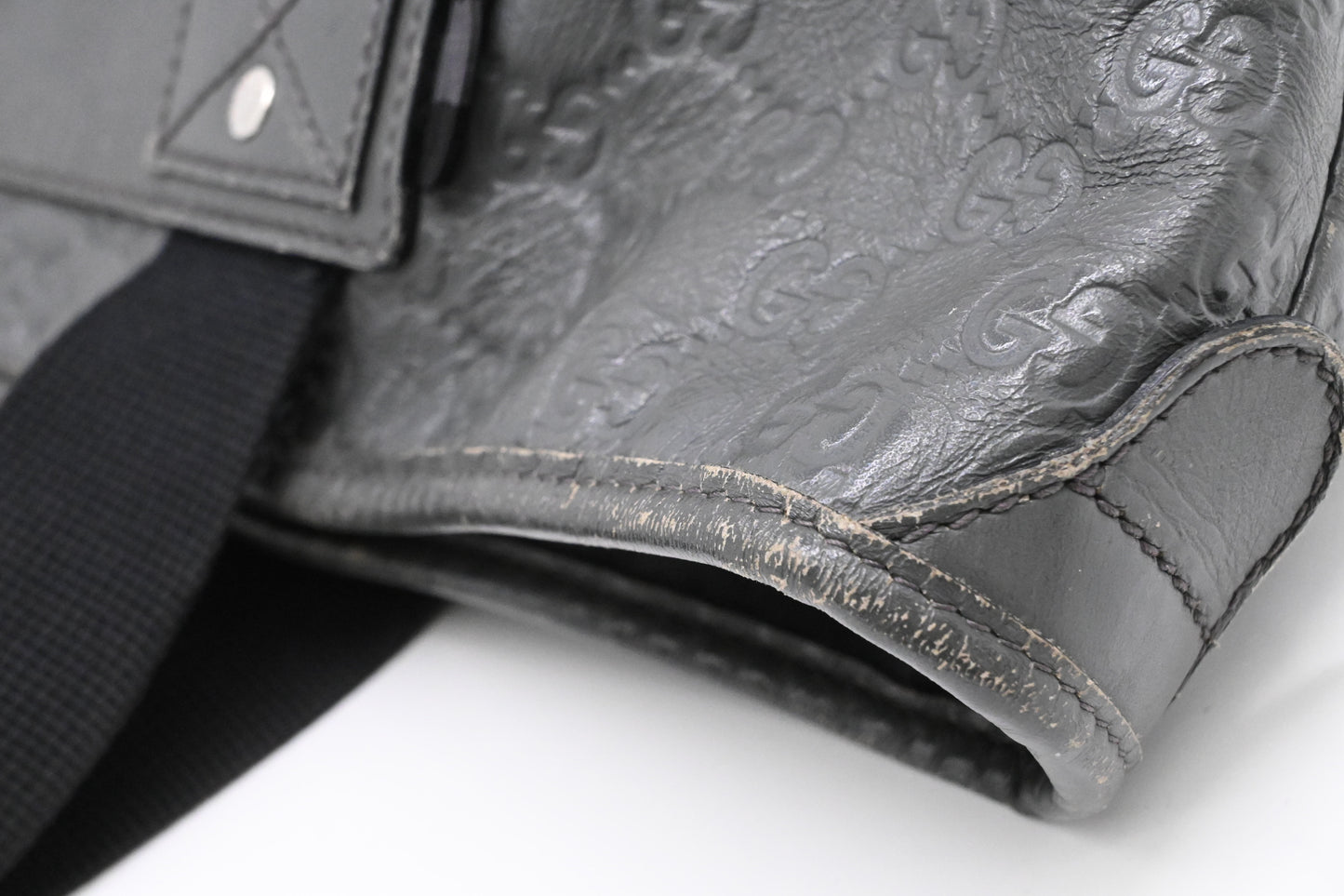 Gucci Tote in Gray Guccissima Leather