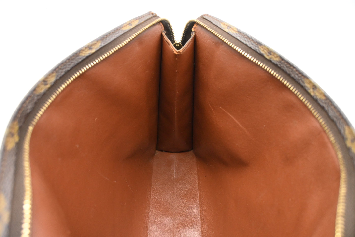 Louis Vuitton Toiletry 26 in Monogram Canvas
