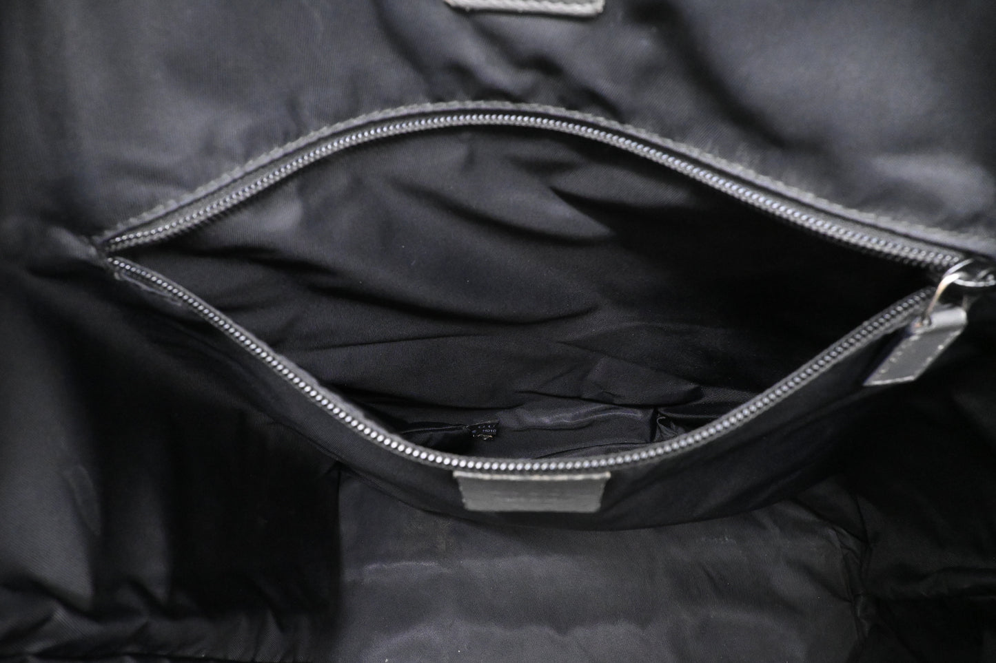 Gucci Tote in Gray Guccissima Leather