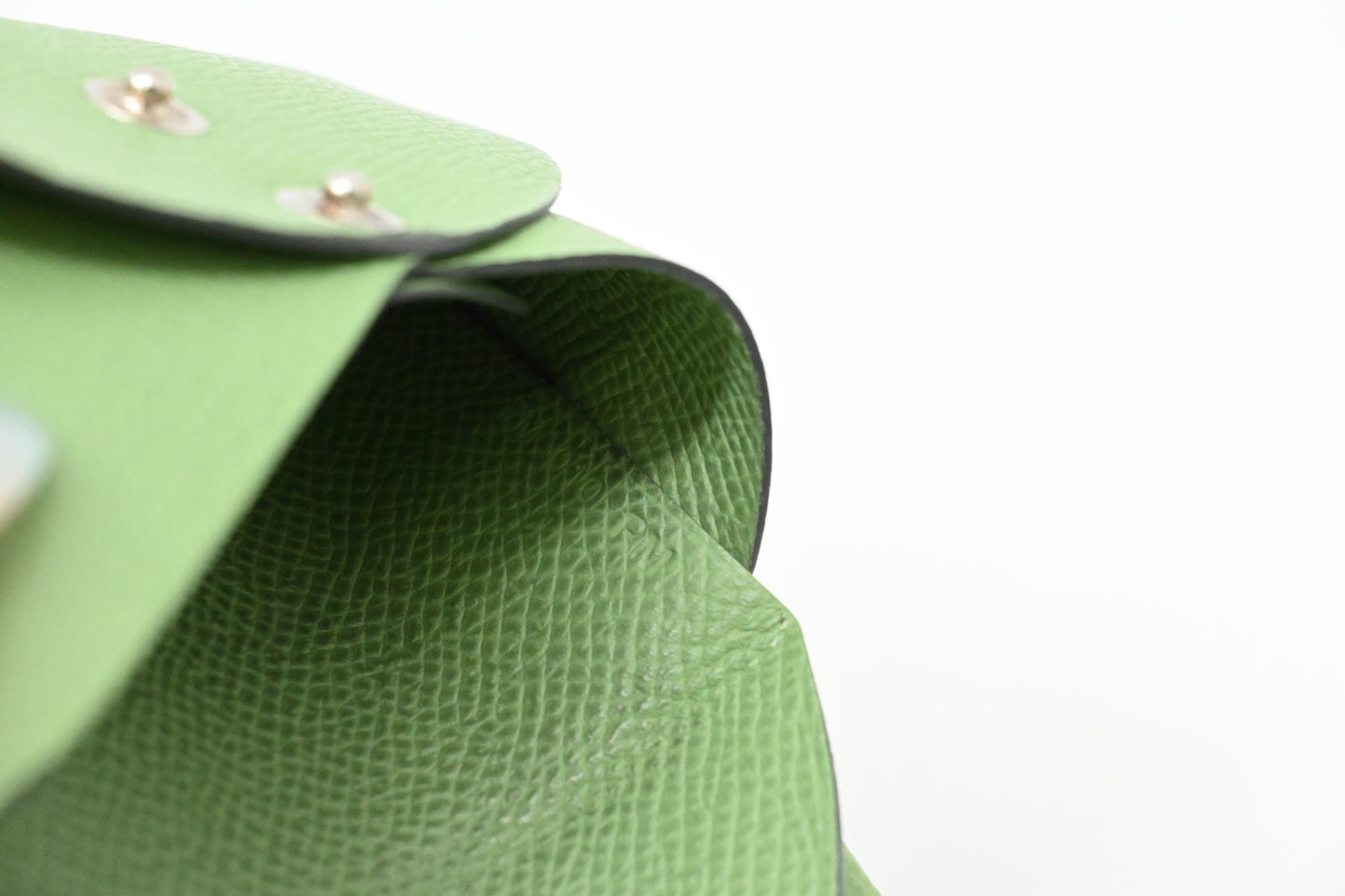 Hermes Calvi Duo Verso in Vert Criquet Leather