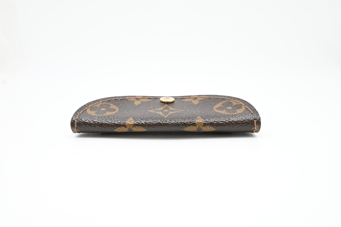 Louis Vuitton Pochette Solo in Monogram Canvas