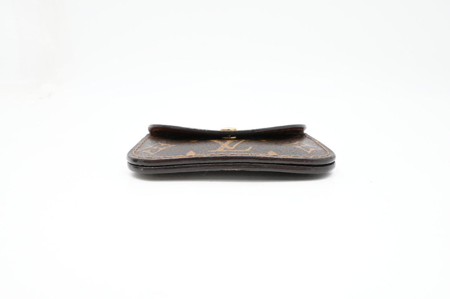 Louis Vuitton Pochette Solo in Monogram Canvas