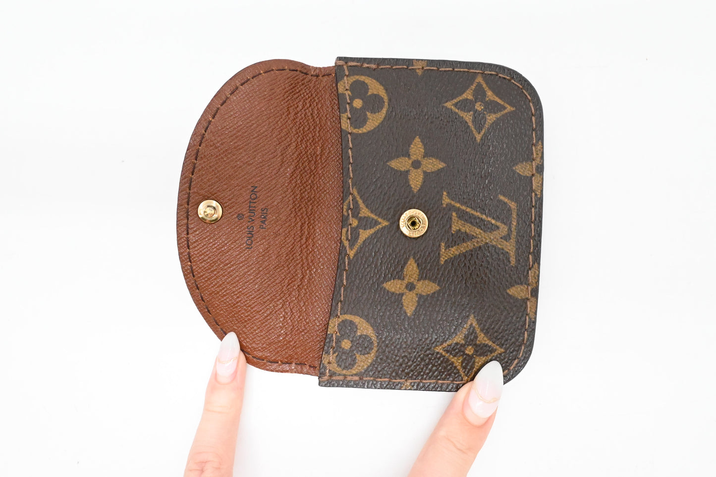 Louis Vuitton Pochette Solo in Monogram Canvas