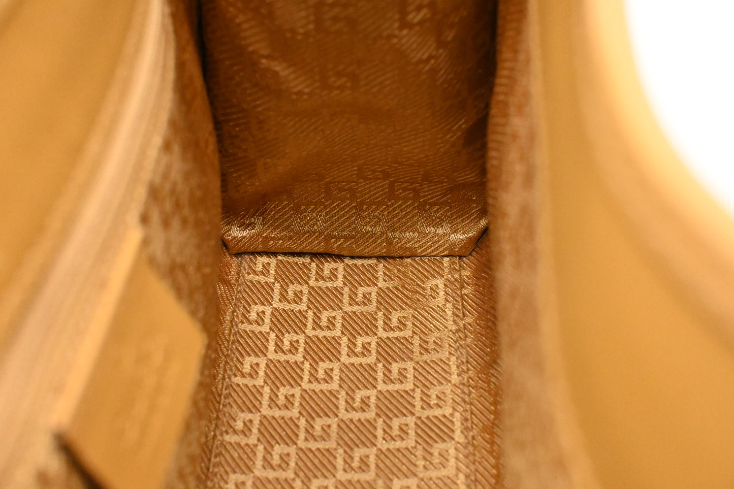 Gucci Small Jackie in Pink Suede