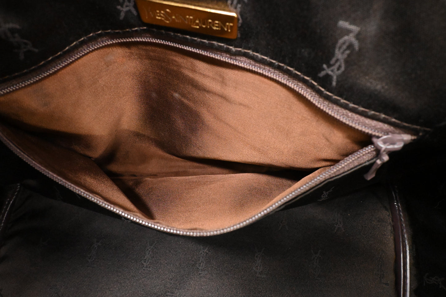 YSL Saint Laurent Handbag in Green Coated Canvas