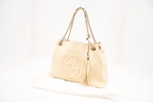 Gucci Soho Chain Tote Bag in Cream Leather