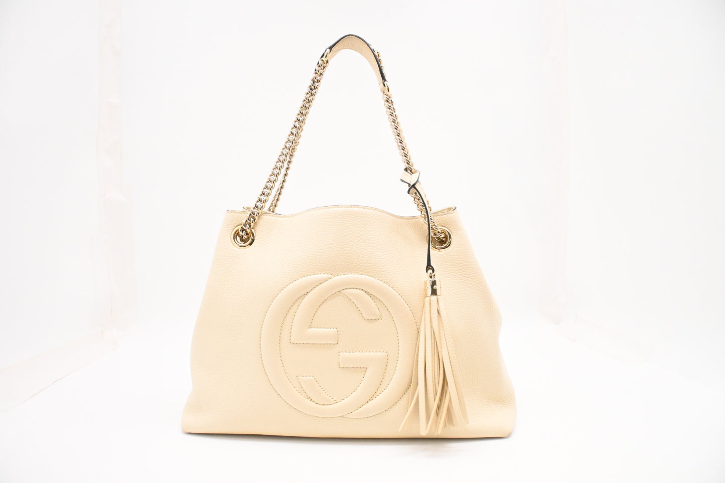 Gucci Soho Chain Tote Bag in Cream Leather