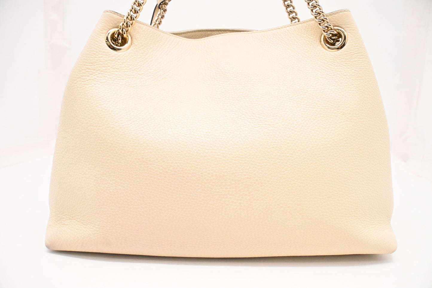 Gucci Soho Chain Tote Bag in Cream Leather