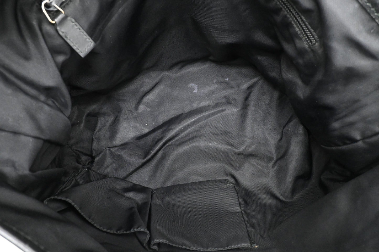 Gucci Messenger Bag in Black Canvas