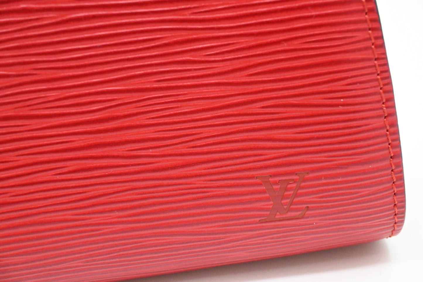 Louis Vuitton Dauphine PM Pouch in Red Epi Leather
