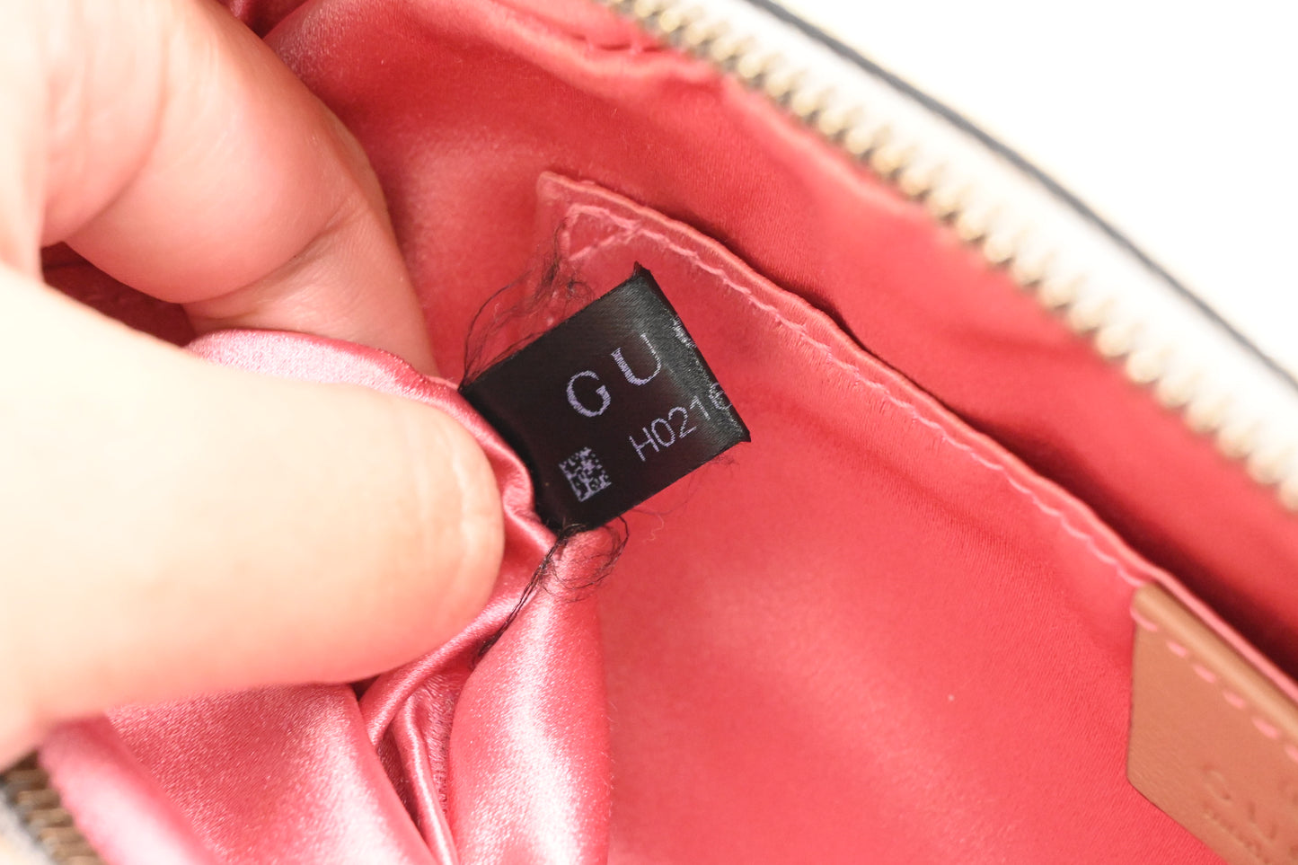 Gucci Mini Marmont Crossbody in Silver Leather