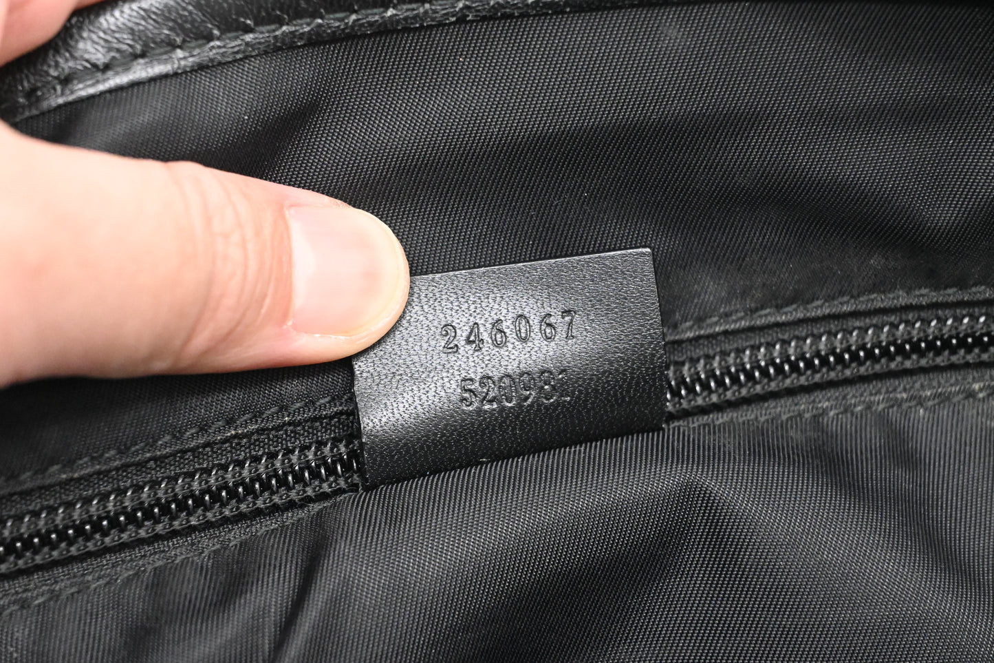Gucci Messenger Bag in Black Canvas