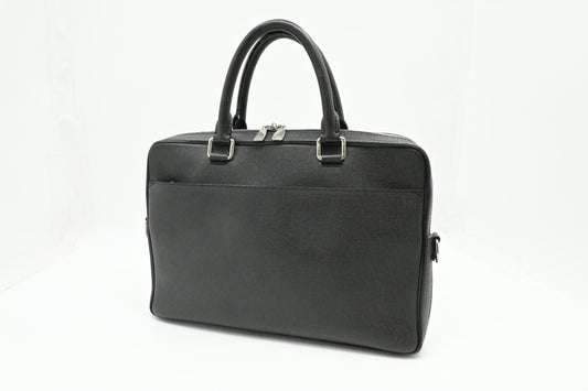 Louis Vuitton Porte Documents in Dark Grey Taiga Leather