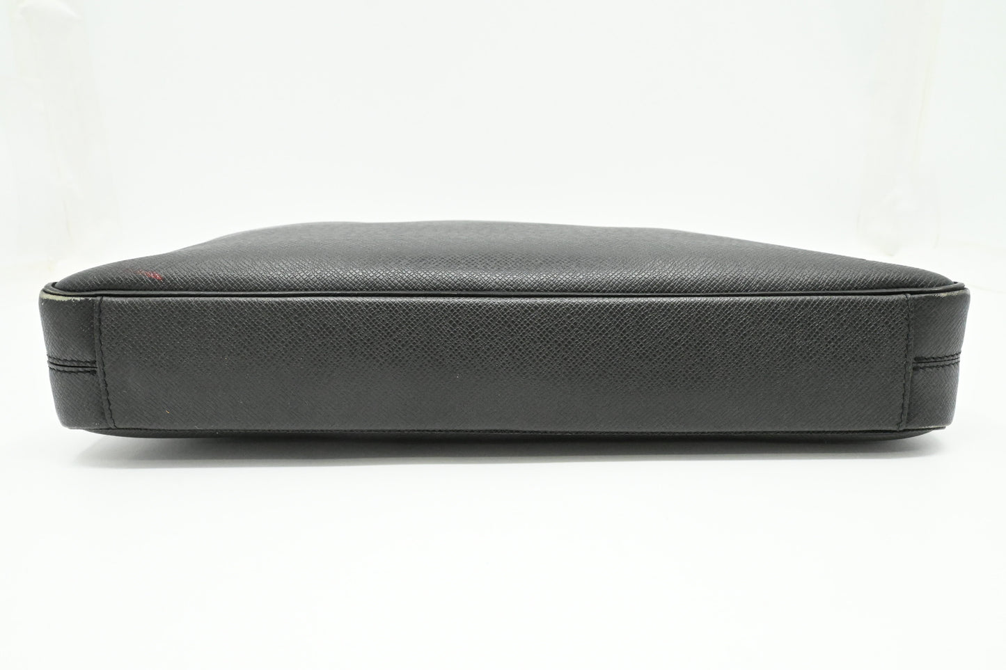 Louis Vuitton Porte Documents in Dark Grey Taiga Leather
