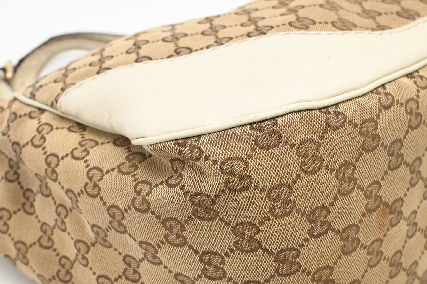 Gucci Charlotte Hobo Bag in GG Canvas