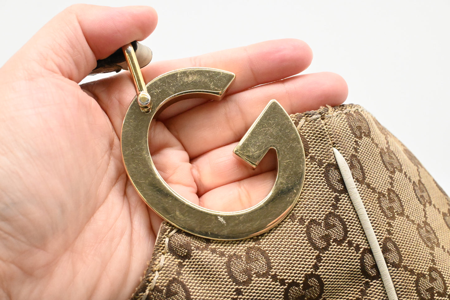 Gucci Charlotte Hobo Bag in GG Canvas